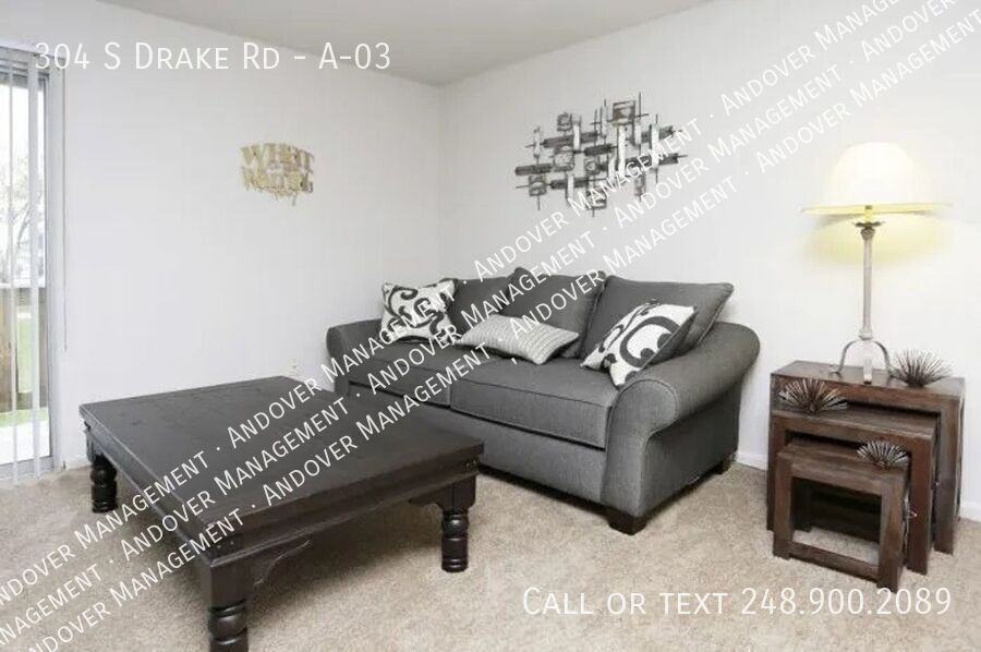 304 S Drake Rd #A03 - Photo 6 of 21