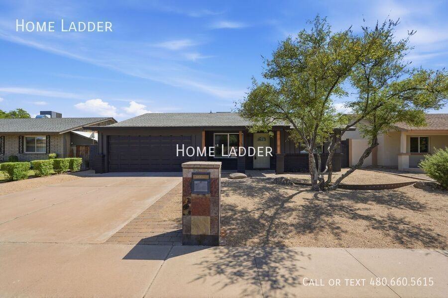 2137 E Cornell Dr - Photo 4 of 35