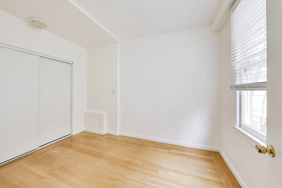 666 Ofarrell St #34 - Photo 3 of 20