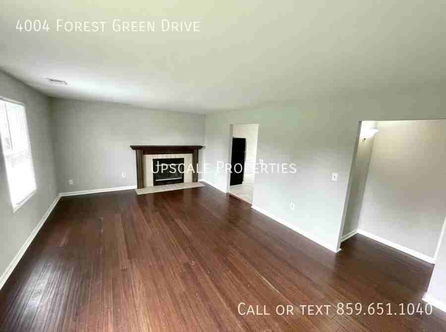 4004 Forest Green Dr - Photo 2 of 12