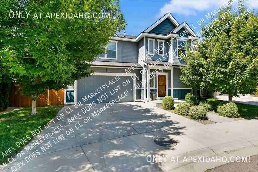 3147 S Skene Ave - Photo 2 of 40