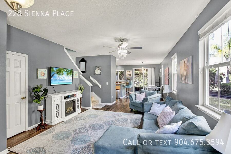 228 Sienna Pl - Photo 4 of 19