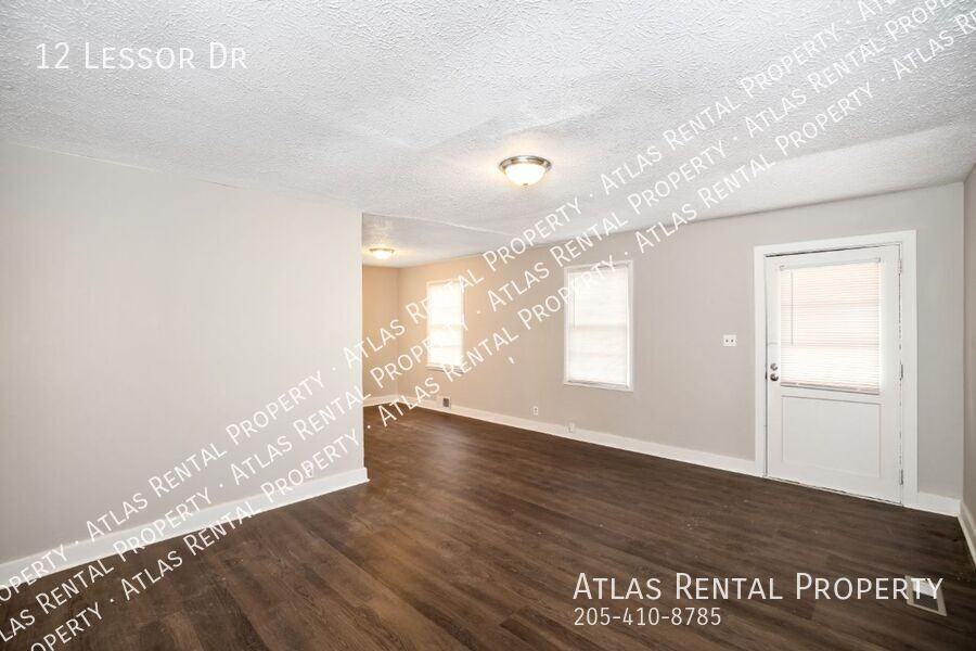 12 Lessor Dr - Photo 7 of 23