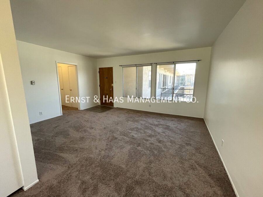 528 Cedar Ave #3H - Photo 3 of 10