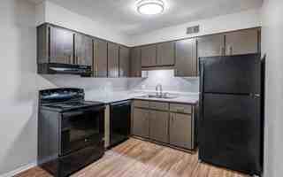 featured image of 320 Spruce St #9