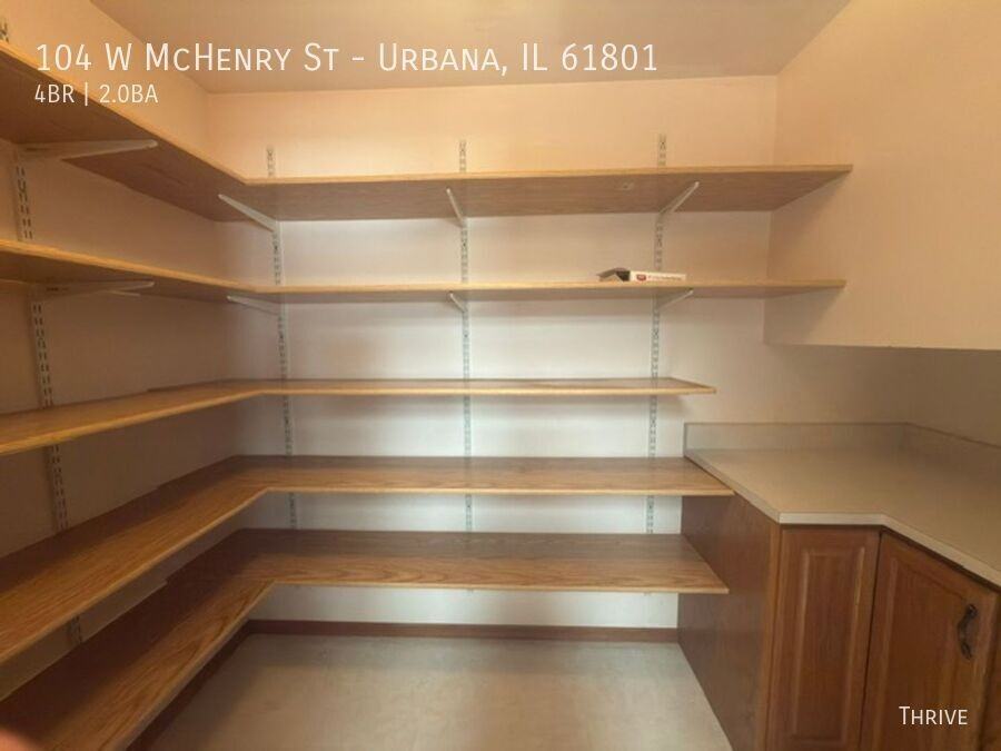 104 W Mchenry St - Photo 6 of 14