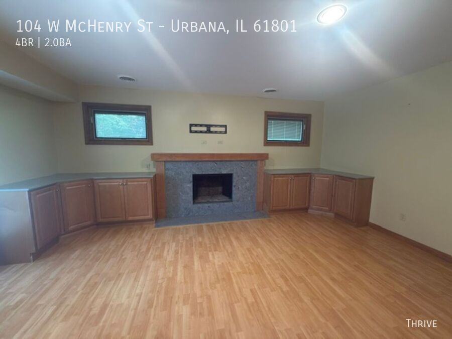 104 W Mchenry St - Photo 7 of 14