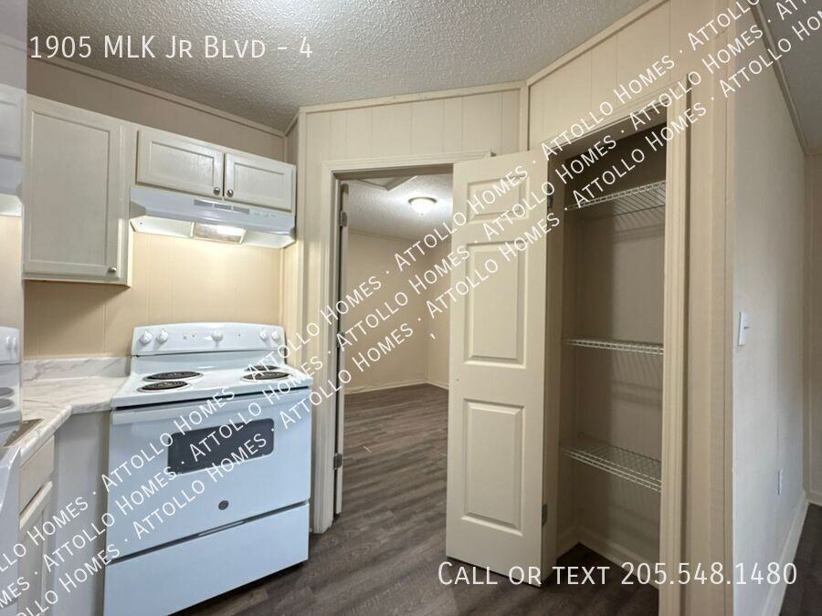 1905 Ml King Jr Blvd #4 - Photo 5 of 11
