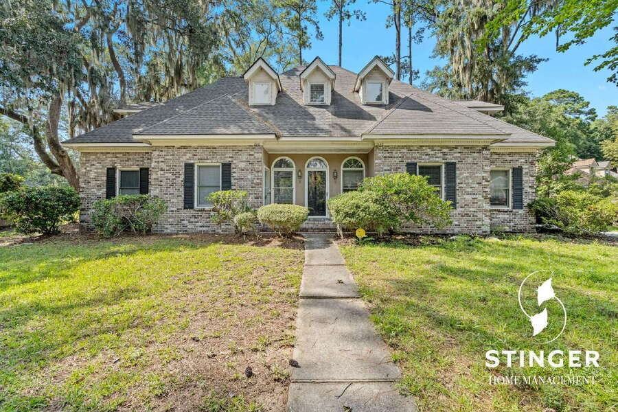 2646 Joshua Cir - Photo 3 of 35