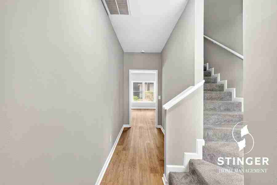 2646 Joshua Cir - Photo 5 of 35