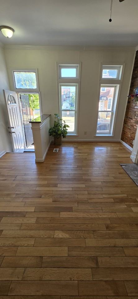 1009 W Fayette St - Photo 7 of 16