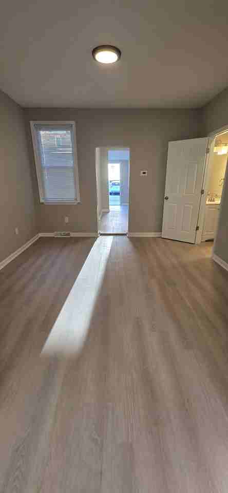 614 Savage St - Photo 5 of 16