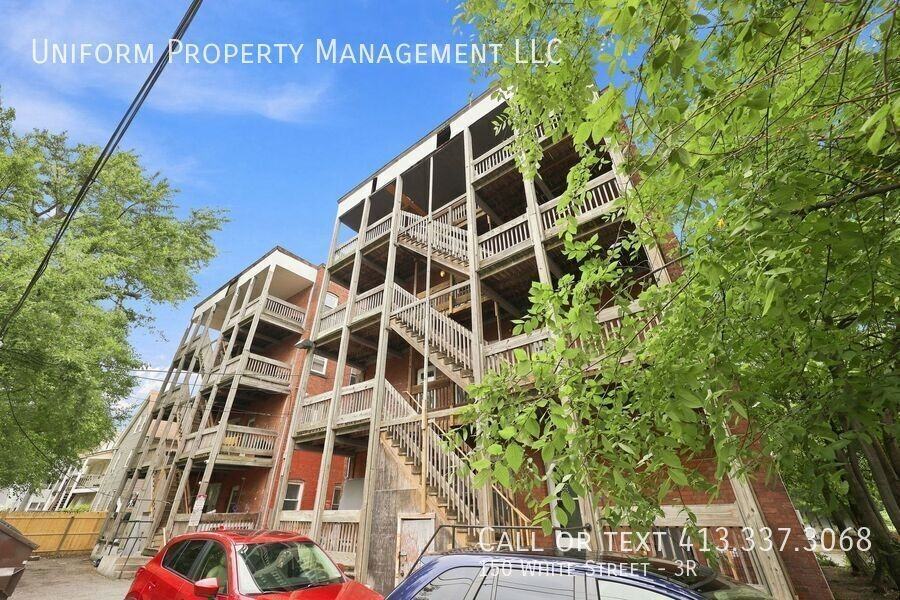 150 White St #3R - Photo 7 of 25