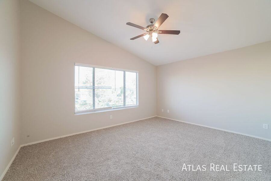 18021 N 147th Dr - Photo 7 of 24