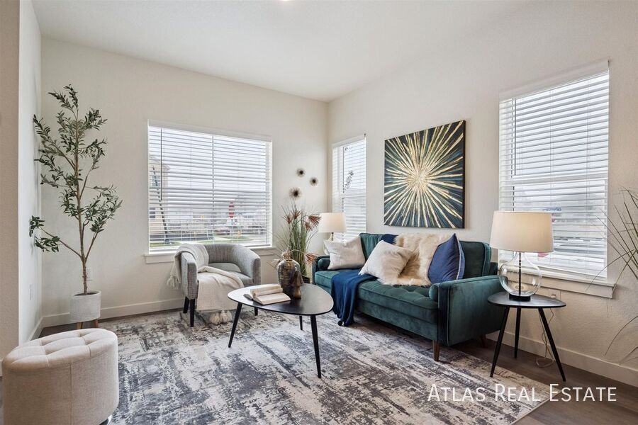 634 Homestead Ave #14-634 - Photo 7 of 50