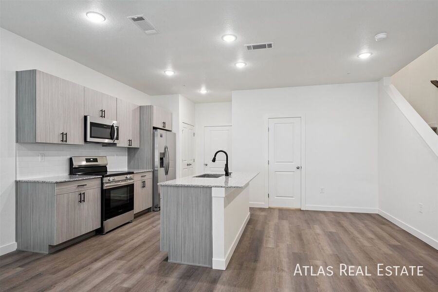 635 Rawah Aly #21-635 - Photo 7 of 50