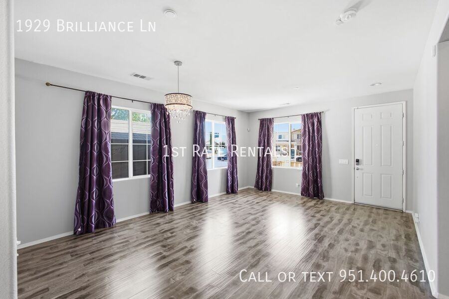 1929 Brilliance Ln - Photo 3 of 16
