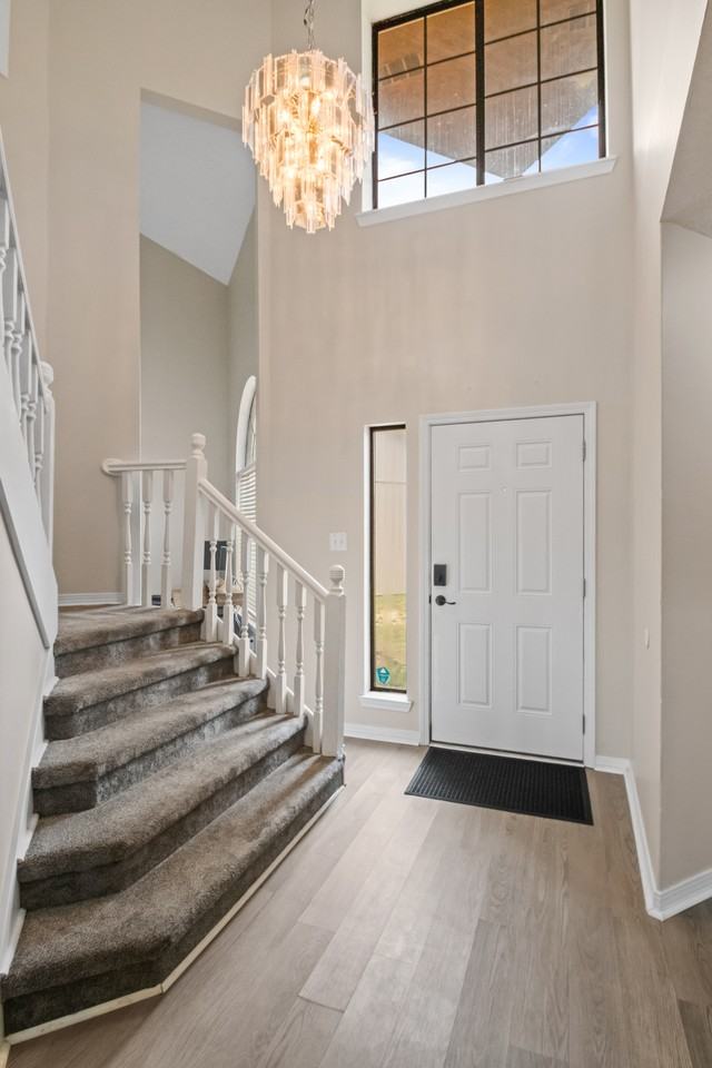 193 Woodland Park Cir - Photo 3 of 29