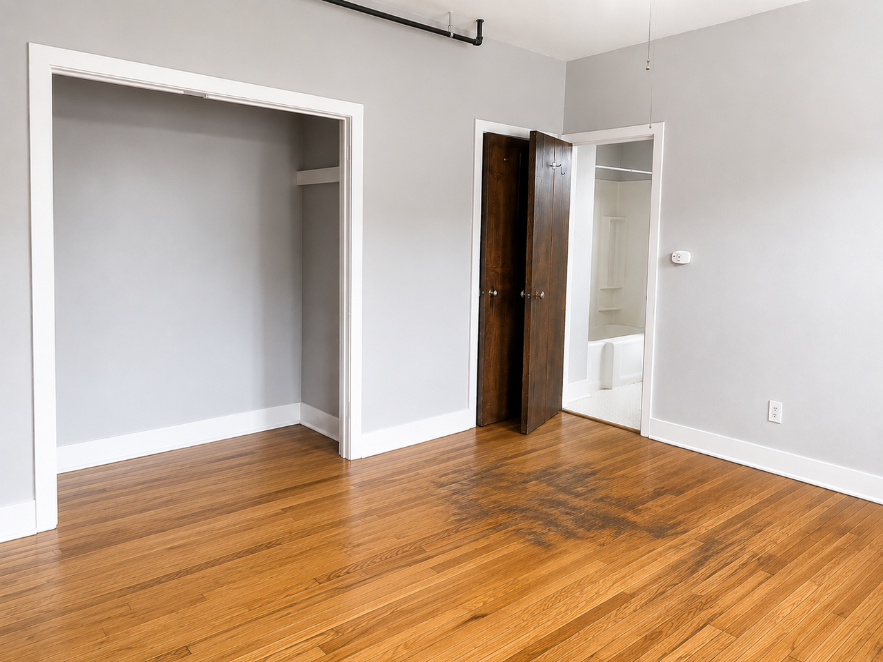 The Central Apartments - Photo 3 of 11