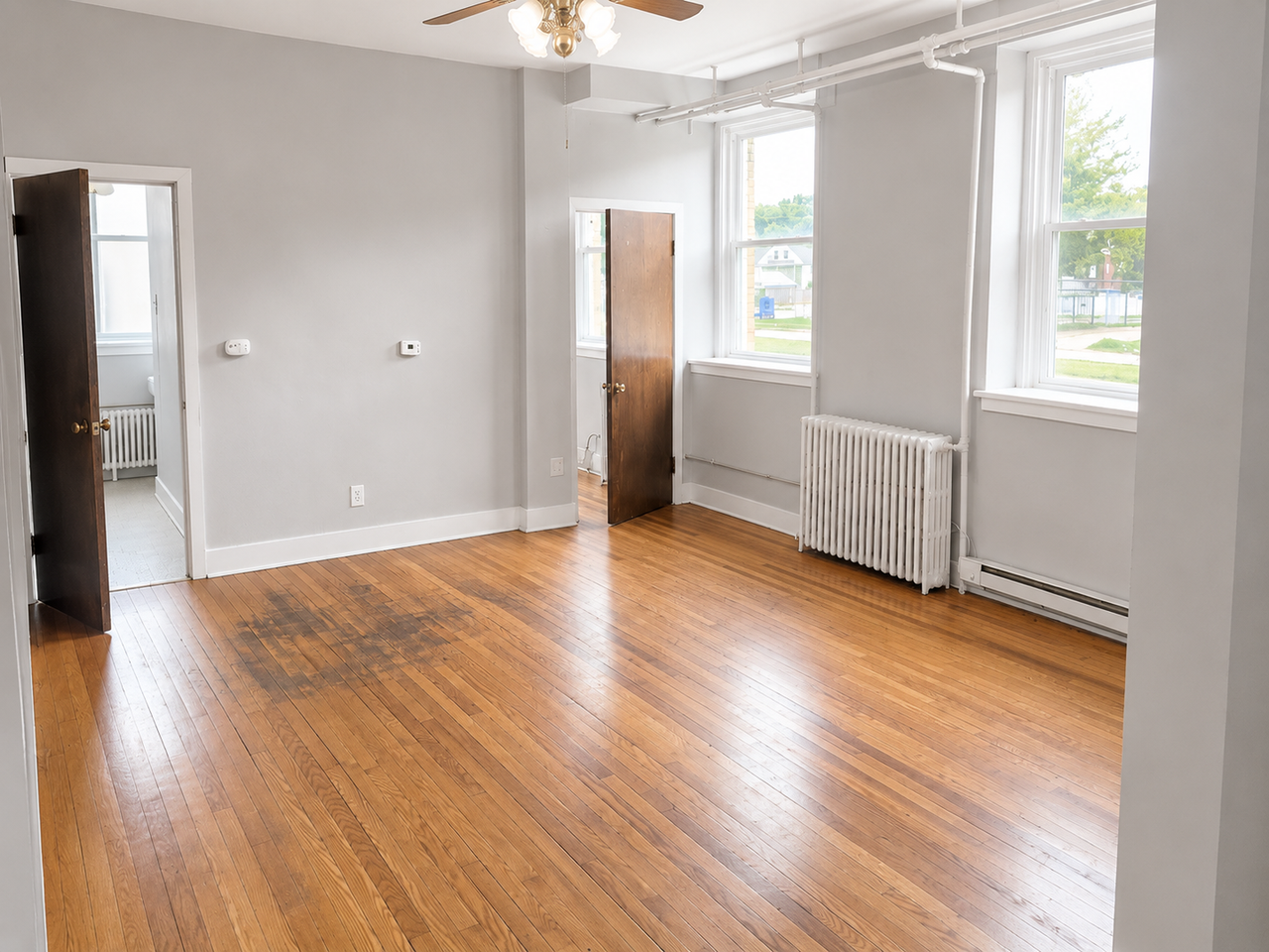 The Central Apartments - Photo 4 of 11