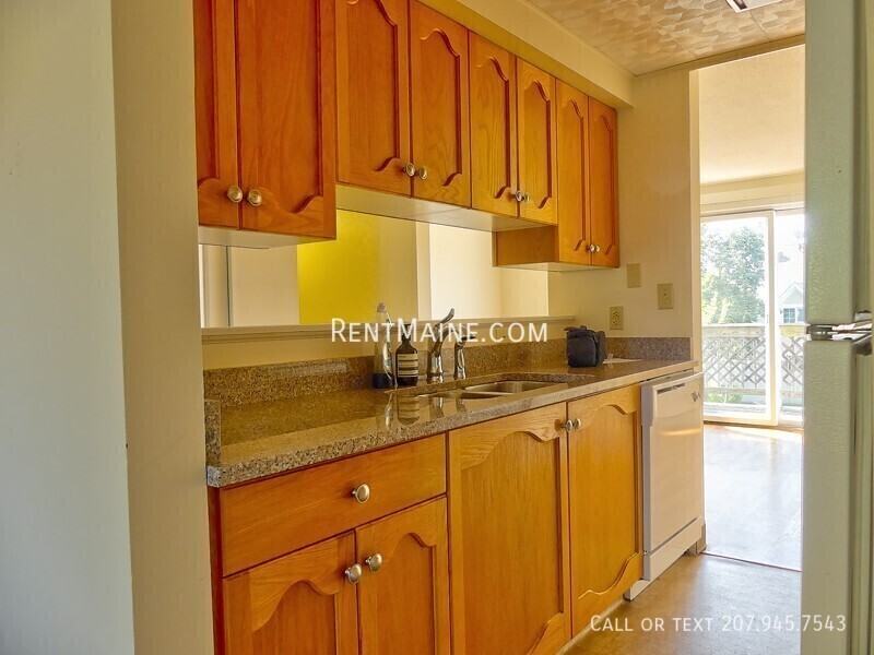 307 Garland St #14 - Photo 7 of 27