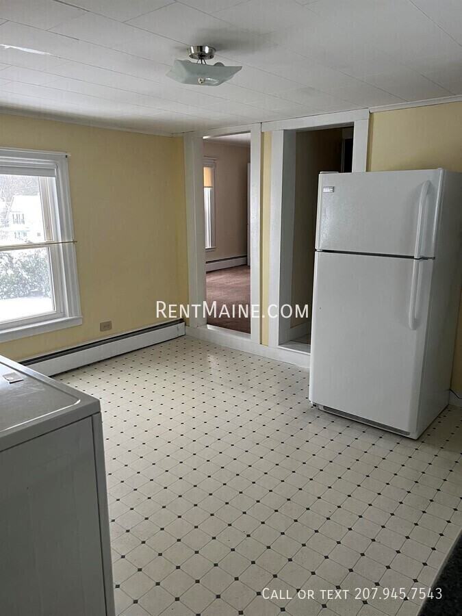 261 Birch St #2 - Photo 3 of 10