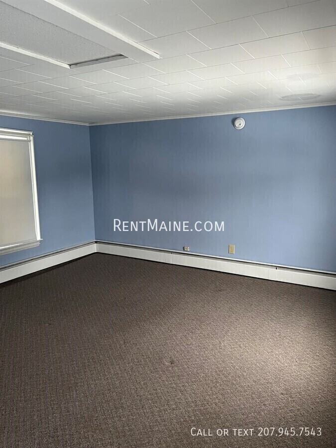 261 Birch St #2 - Photo 5 of 10