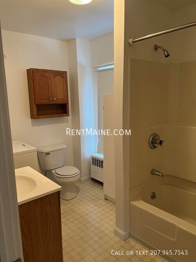 261 Birch St #2 - Photo 7 of 10