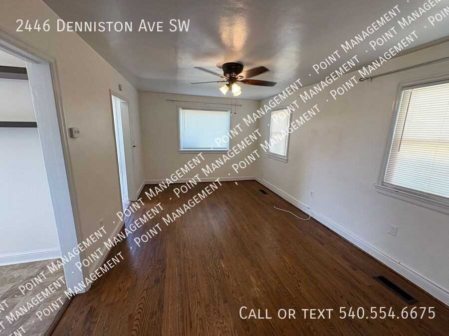2446 Denniston Ave Sw - Photo 4 of 9