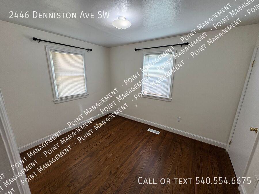 2446 Denniston Ave Sw - Photo 7 of 9