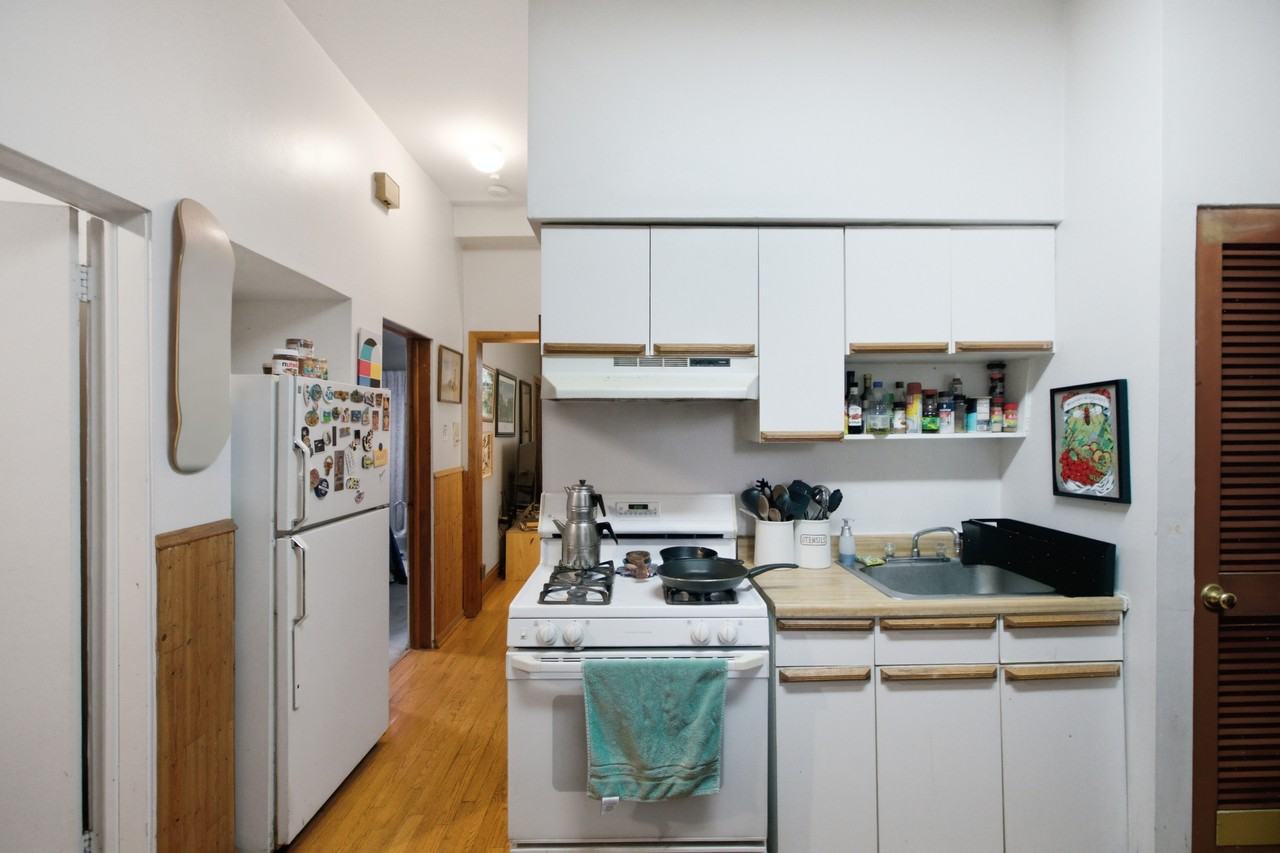 1931 W Evergreen Ave #2 - Photo 6 of 12
