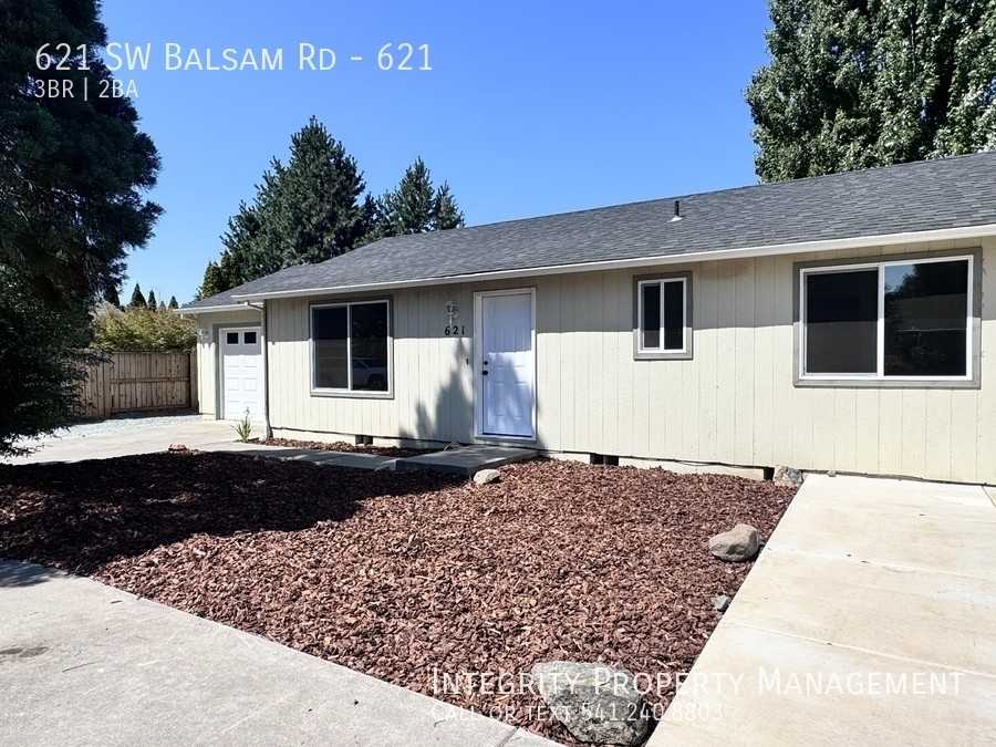 621 Sw Balsam Rd #621 - Photo 3 of 19