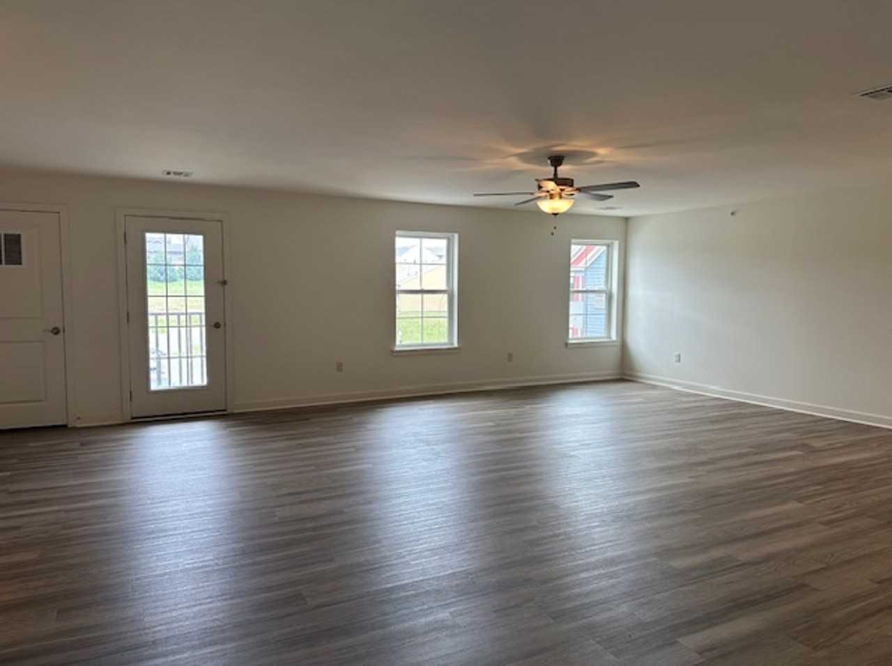 1708 Fairmont Dr #301 - Photo 3 of 14