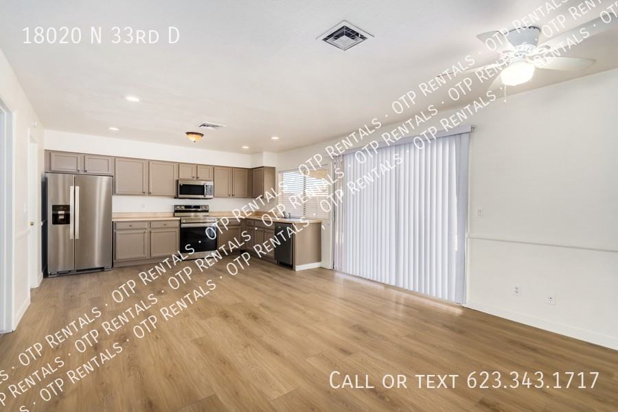 18020 N 33rd Dr - Photo 4 of 28