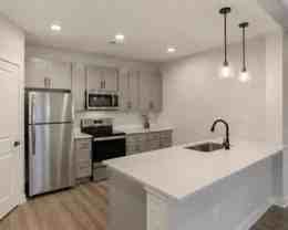 805 Elm St - Photo 1 of 1