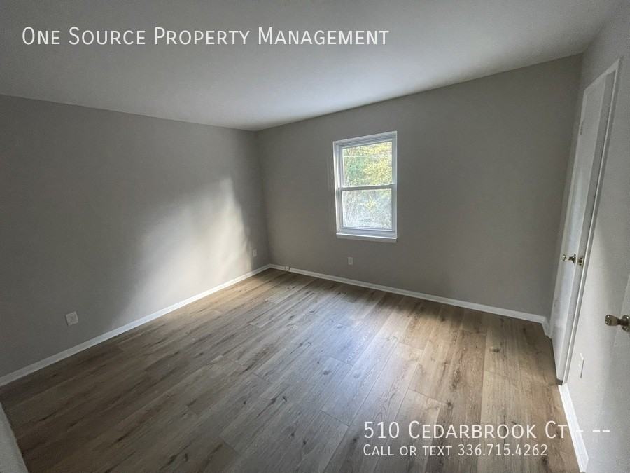 510 Cedarbrook Ct - Photo 7 of 20