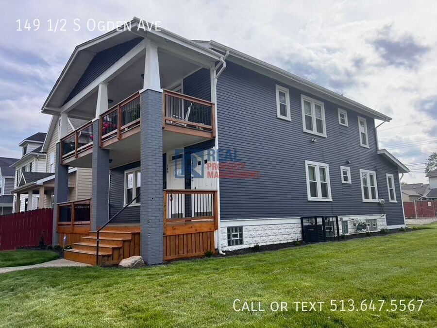 149 1/2 S Ogden Ave - Photo 2 of 32