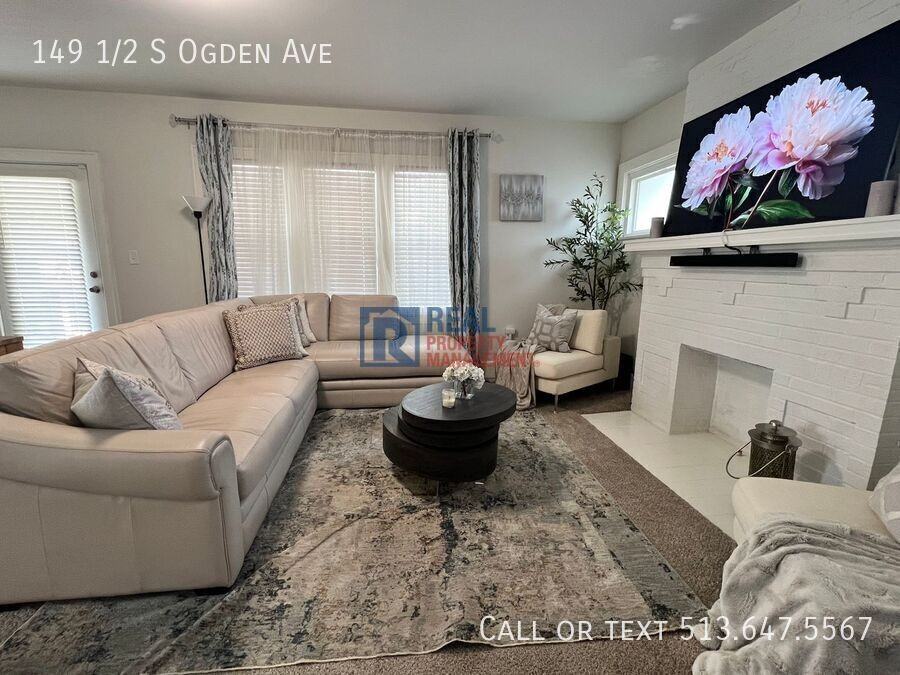 149 1/2 S Ogden Ave - Photo 7 of 32