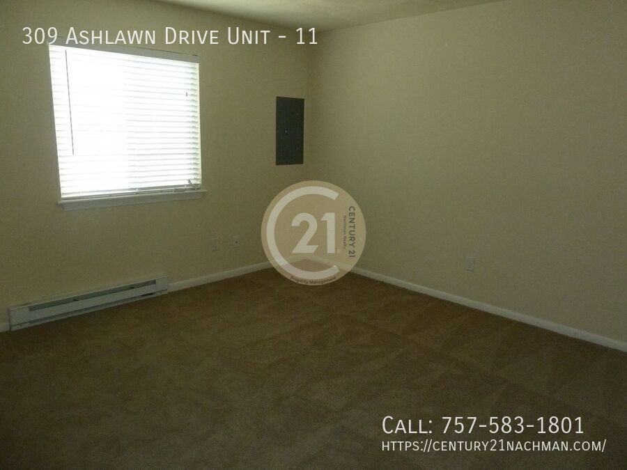 309 Ashlawn Dr #11 - Photo 4 of 5