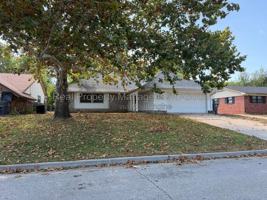 featured image of 4852 S 85th East Ave
