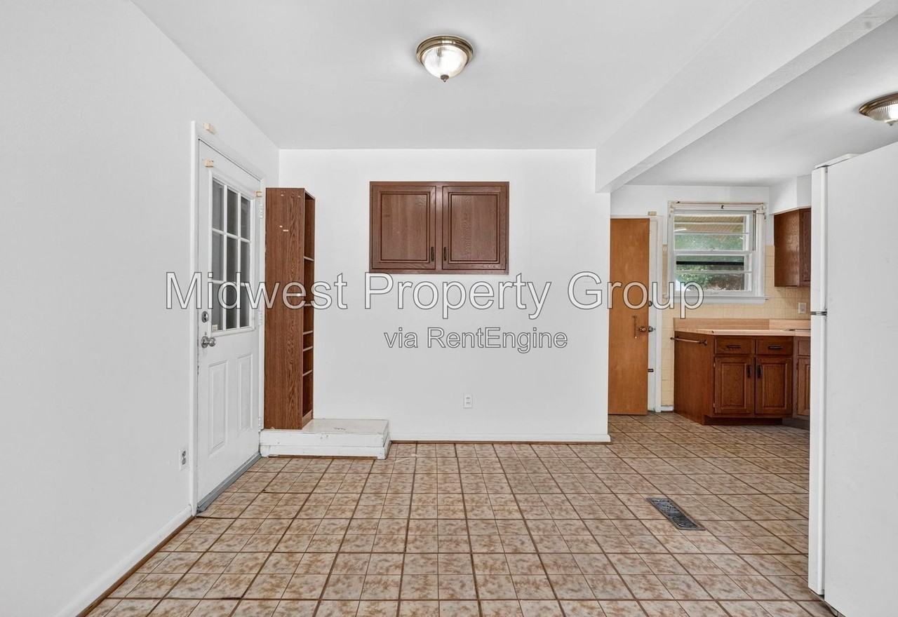 59 Fenwick Dr - Photo 7 of 25