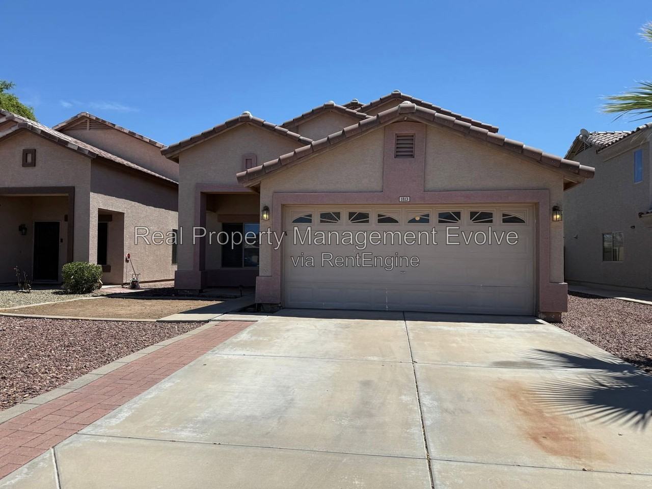 1813 S 63rd Dr - Photo 2 of 27