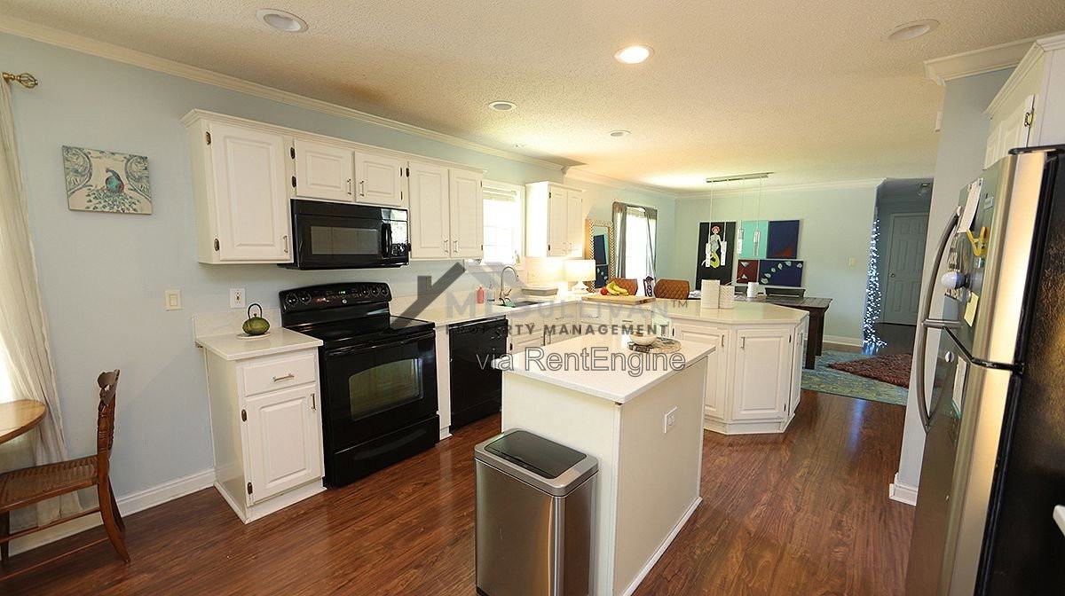 1610 Marly Dr - Photo 7 of 20