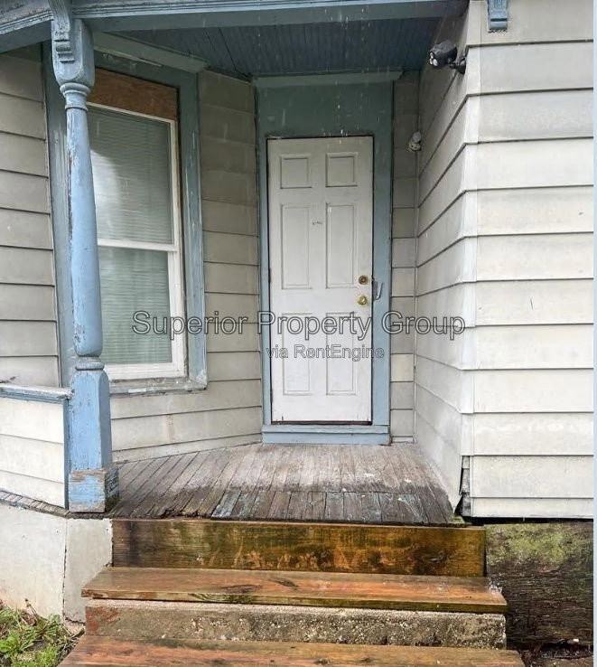 159 S Jackson St - Photo 2 of 16