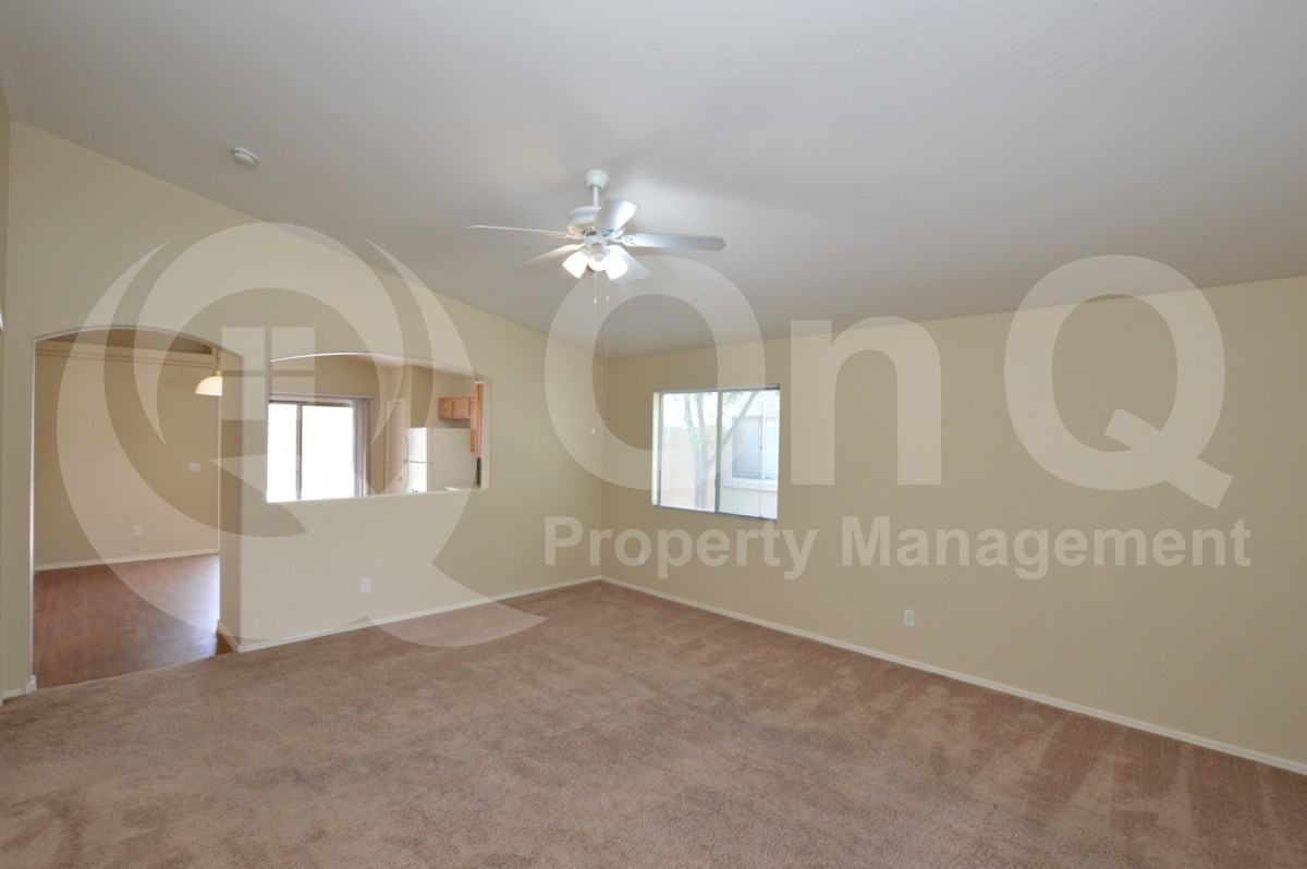 10039 E Crescent Ave - Photo 6 of 24