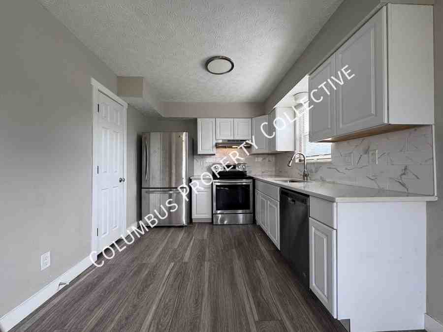 7165 Anne Ct - Photo 4 of 19