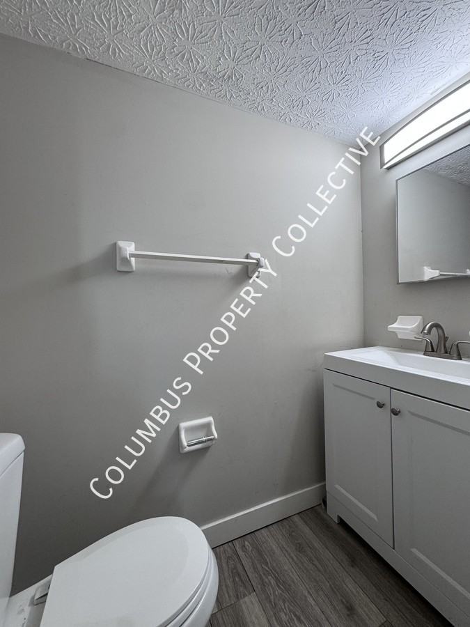 7165 Anne Ct - Photo 7 of 19