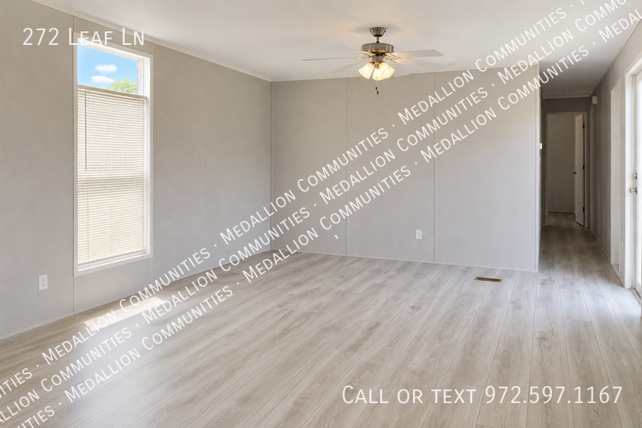 272 Leaf Ln - Photo 2 of 5