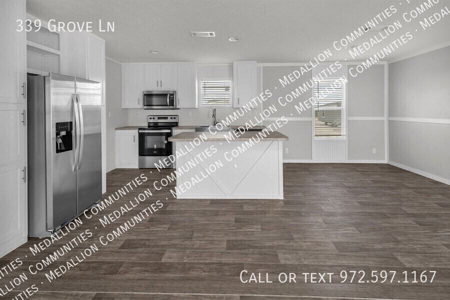 339 Grove Ln - Photo 7 of 19