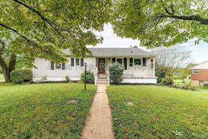 featured image of 633 Sandusky Dr #A